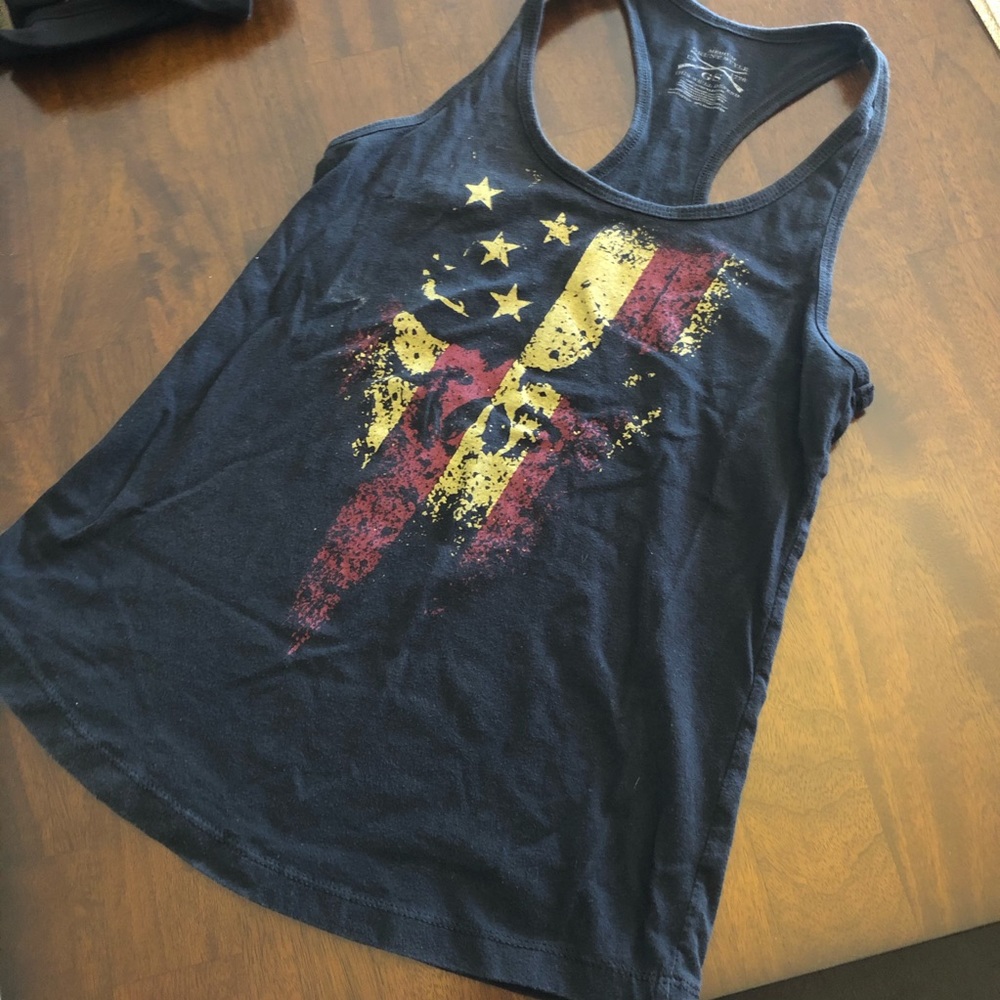 Grunt style tank